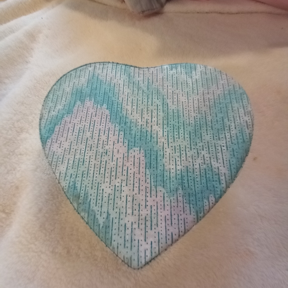 Heart shaped mint and white fabric trinket box with bow - Picture 5 of 7